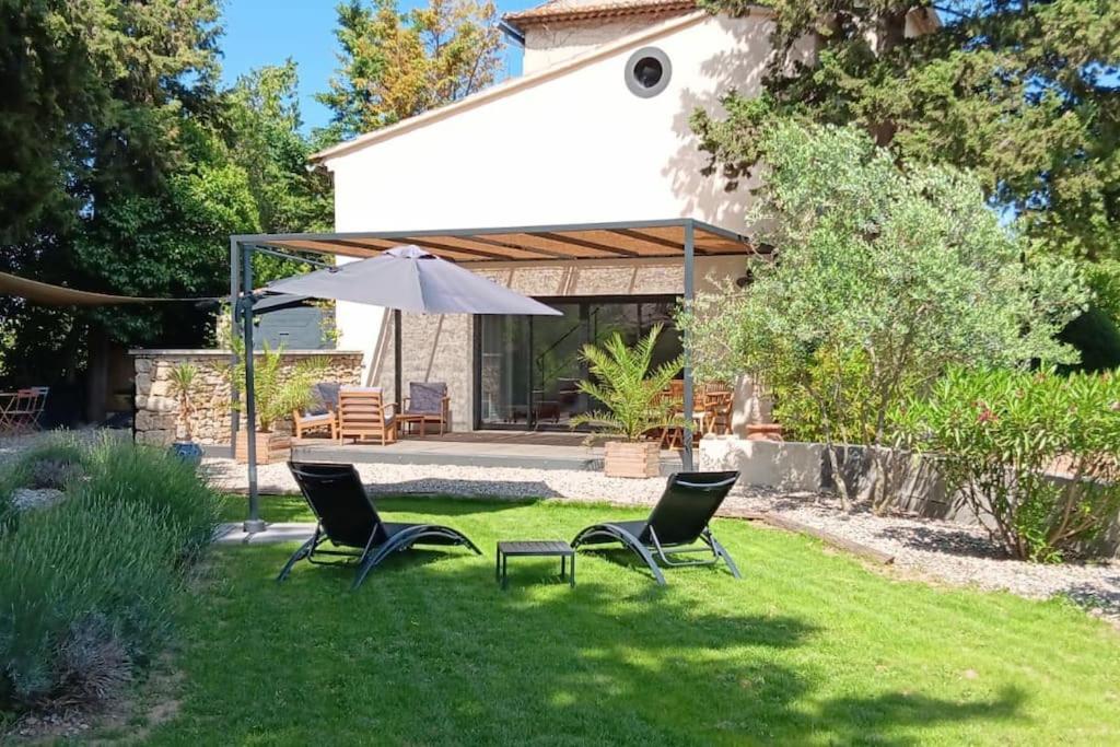 Gite Cosy Au Coeur Du Luberon Lagnes Exteriér fotografie