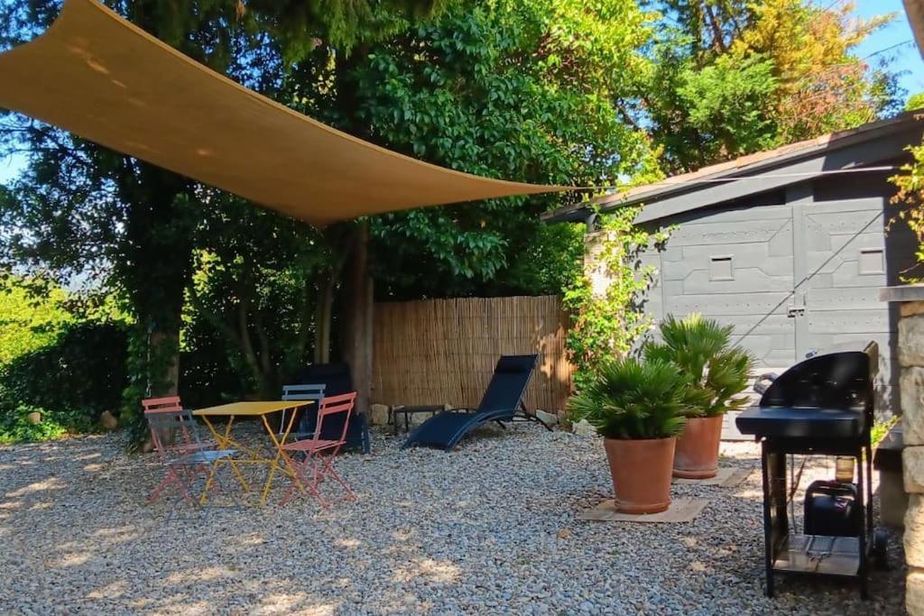 Gite Cosy Au Coeur Du Luberon Lagnes Exteriér fotografie